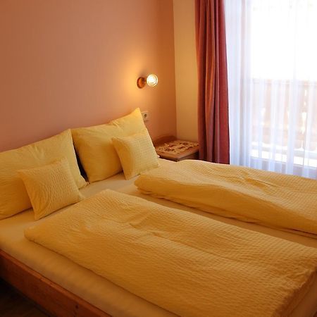 Haus Waldruhe Apartman San Candido Kültér fotó